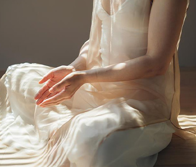 声を愛の周波数に調律する【トーニング】と【Om瞑想】